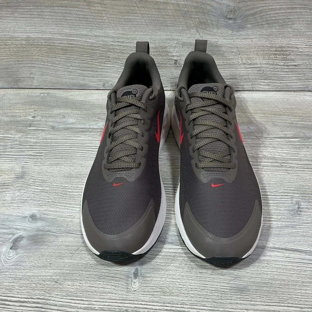 Nike Air Max Nuaxis CAVE STONE/BRIGHT CRIMSON FD4329-200 Sneakers Men's Size 13